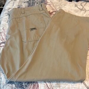 Men's Wrangler Khaki Carpenter Pants.